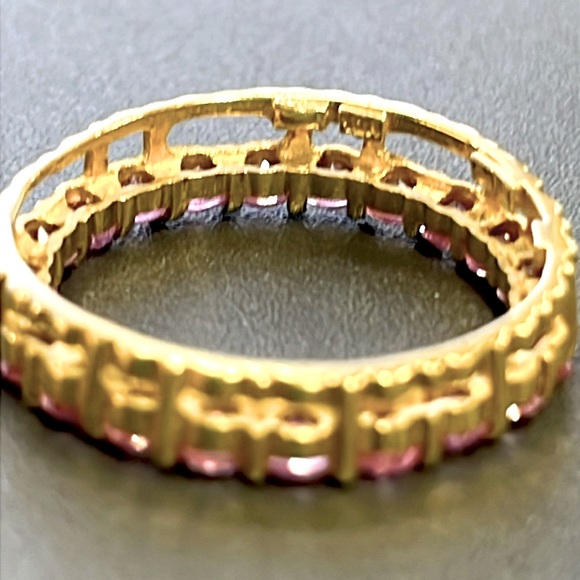 Gold 14K pink sapphire pendant - Picture 7 of 8